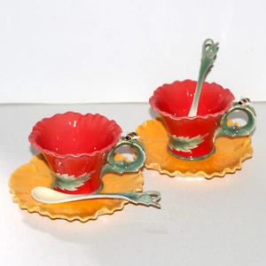 2 Juegos Pier 1 Amapola Café Taza Té Plato Cuchara Porcelana Flor Abeja Jardín - Imagen 1 de 15