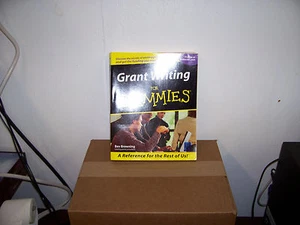 Grant Writing for Dummies by Beverly A. Browning (2001, Paperback) - Picture 1 of 1