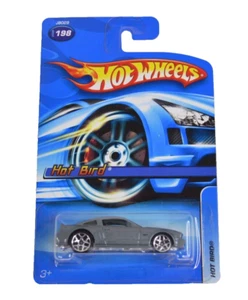 Hot Wheels 2005 Mustang GT en Hot Bird Card Blister Pack ERROR 198 2006 - Imagen 1 de 6