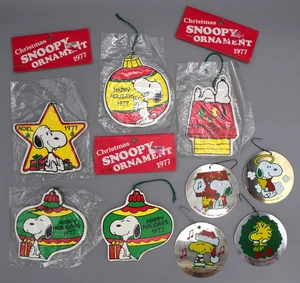 Lotto Ornamenti Natalizi Vintage 1977 Arachidi Snoopy Collezione The Dupont Legno - Foto 1 di 15