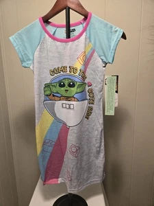 Disney LEGO STAR WARS MANDALORIAN GIRLS NIGHTGOWN SLEEPWEAR PAJAMA Size 10/12 - Picture 1 of 3