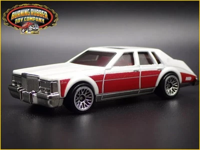 1982 82 CADILLAC CADDY SEVILLE Modello Auto Diecast Collezionabile In Scala 1:64 - Immagine 1 di 4