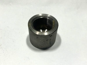 31655 Camco Stainless Steel 1 1/4" Round Pipe Cap - Picture 1 of 4