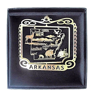Arkansas State Landmarks Ornament Brass, Personalize with Year Charm 2018 - 2026 - Picture 1 of 7