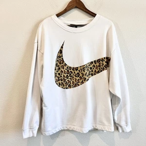 Nike Leopard Swoosh Crewneck Sweatshirt White 3X Oversized Streetwear - Picture 1 of 8