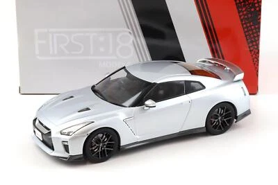 1:18 First18 Modello Nissan Gt R R35 Coupè 2017 Argento Metallico - Immagine 1 di 4