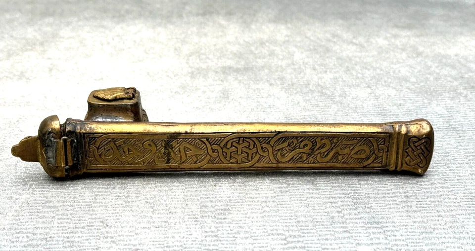 ANTIGUA TINTA PORTÁTIL BRONCE ANTIGUO BIEN TURCO PERSA ÁRABE MERCADER CAJA Foto 1 de 4