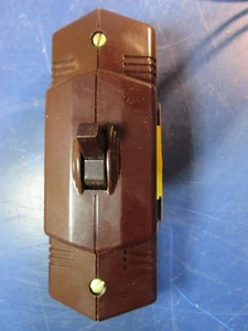 GE Brown Surface Wiring Mount 3 Way Switch GE7513-1 - Picture 1 of 4
