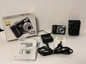 Nikon COOLPIX 7900 Digital Camera Tested 7.1 MP W Battery, Charger USB READ - Picture 1 of 8