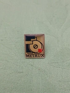 Pin's Pins Pin Enamel 19 Société Syndicats POLITIQUE FRANCE "F.O METAUX" - Imagen 1 de 2