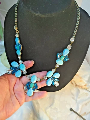 Accesorio Verde y Azul Estilo Vintage Estrás Distintivo Collar Estrás Foto 1 de 4