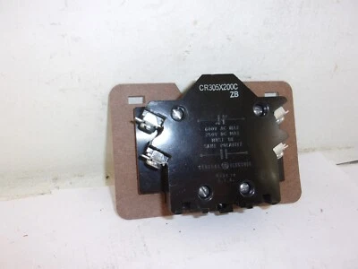 General Electric Ge CR305X200C Auxiliary Contact ~ New - Image 1 of 4