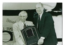 1995 Comic Images Phil Rizzuto`s The National Pastime Trading Chase Card 6 