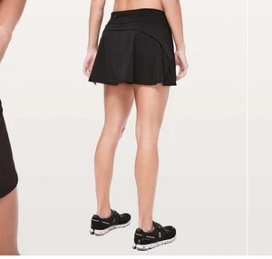 Lululemon Play Off The Pleats Skirt *13" Black Size 6 - Picture 1 of 9