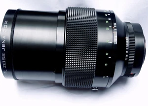 Wicked: Pentacon AV 3.5/140mm in the M42 Zeiss Sonnar 200mm body with aperture - Picture 1 of 20