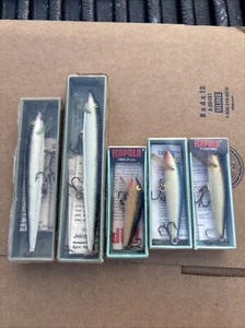 Vintage RAPALA FISHING LURES TACKLE BOX MIXED COLORS Lot Of 5 - Picture 1 of 20