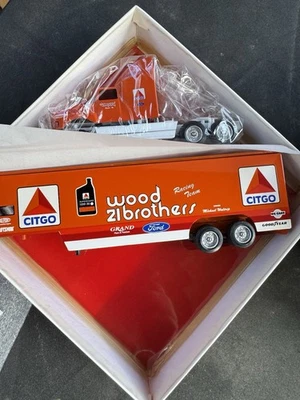 Winross Racing Michael Waltrip Citgo #21 Transporter Wood Brothers 1:64 Scale - Image 1 of 4