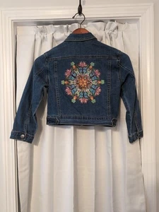 Disney Encanto Decorative Kids Denim Jeans Jacket Size Small 6/6x - Picture 1 of 12