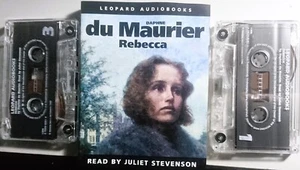 Daphne Du Maurier - Rebecca. Audiobook x 2 cassettes Abridged 1992 - Picture 1 of 2