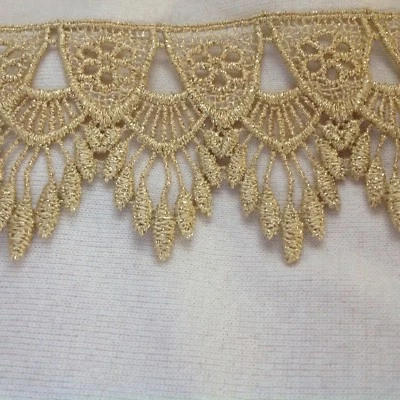 NEW 2 1/2 INCH GOLD METALLIC FEATHER DESIGN VENISE LACE STYLE #JL272 - Image 1 of 2