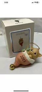 Precious Moments 2015 Gatito de Amor Puro Perfecto en Sombrero Santa Adorno de Navidad - Imagen 1 de 5