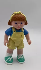 Mono amarillo azul Fisher Price Loving Family Dollhouse 1993 morena niña - Imagen 1 de 2