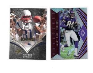 (SET MIT 2) RANDY MOSS 2018 Panini Phoenix #23 SERIE #121/299 & 2008 UD ICONS - Bild 1 von 2