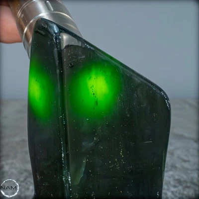 Natürliche Jade-Nephrit Freiform aus Burma - 835,19g - Bild 1 von 4