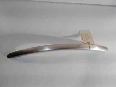 Manija de puerta para lavavajillas KitchenAid N.º de parte: W10185045 Foto 1 de 4