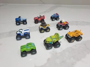 9 x Blaze And The Monster Machines Mini PVC Figures Cake Toppers - Imagen 1 de 16