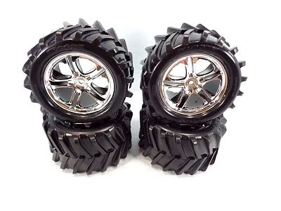 Traxxas T-Maxx 2.5 Complete Set of 4 Chevron Tires and 14mm Wheels 3.3 Revo Rims - Image 1 of 4