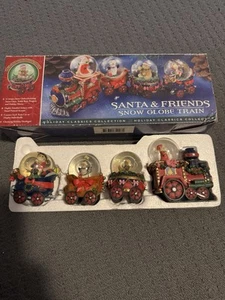 Christmas Decorations Santa & Friends Snow Globe Train - Picture 1 of 1