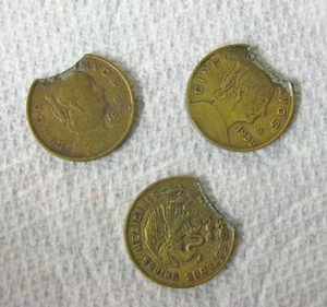Three Mexico Error Coins 5 Centavos with clips BINo - Picture 1 of 1