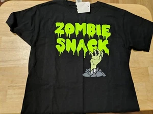 New Boys Size Large "Zombie Snack" T-shirt By Gildan - Picture 1 of 2