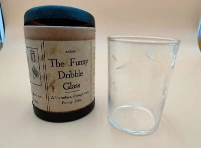 Adams' The Funny Dribble Glass - Trick Glass - Broma práctica - Mordaza Regalo Foto 1 de 4
