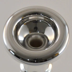 LEGENDS Superbucket .682" Trumpet Mouthpiece - Picture 1 of 20