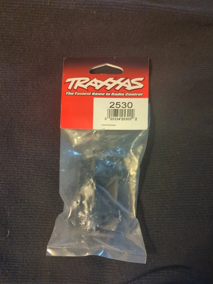 Traxxas Front Bulkhead [TRA2530] - Image 1 of 1