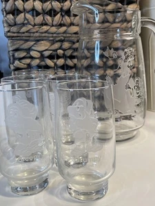RARE Vintage 1989 Walt Disney Snow White & Dopey Etched Glass Pitcher 6 Glasses - Picture 1 of 20