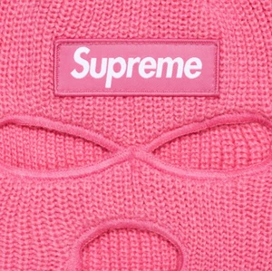 Supreme New Era Box Logo Balaclava FW24 Pink - Picture 1 of 4