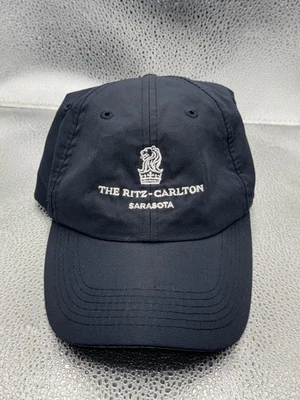 Gorra Ritz Carlton Sarasota con correa trasera azul marino imperial golf logotipo para hombre Foto 1 de 4