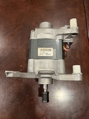 Motor giratorio lavadora Kenmore modelo 110.47091601 P/N461970227123 Foto 1 de 4