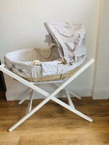 millie and boris moses basket pink
