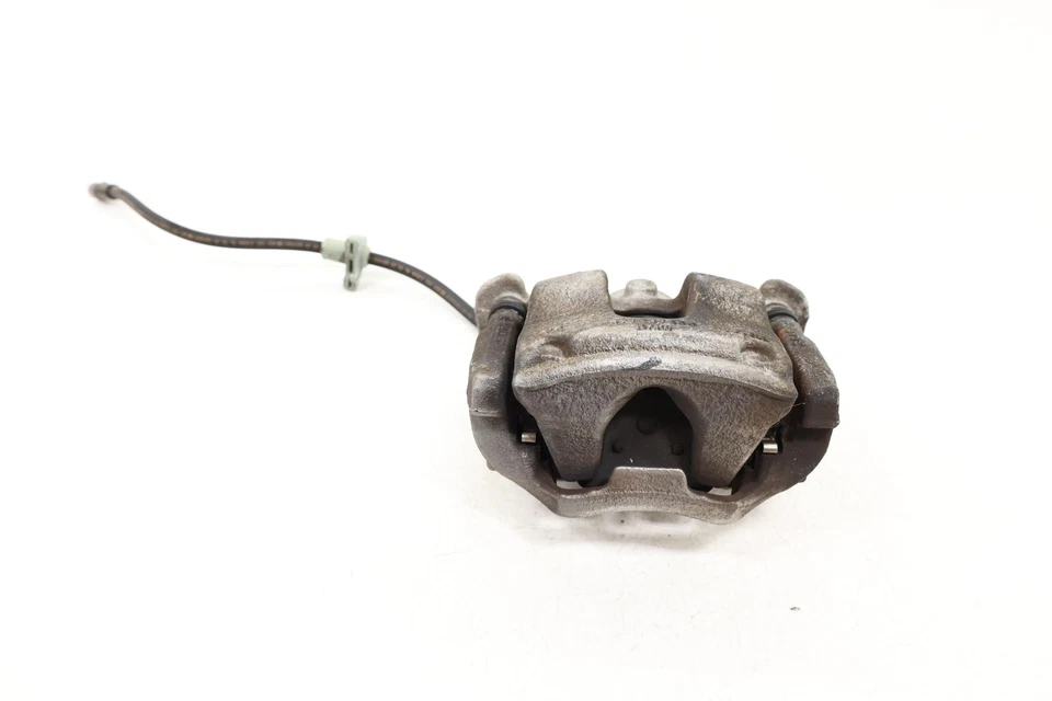 BMW 228I F44 2021-2024 PINZA DE FRENO DE DISCO DEL LADO DEL PASAJERO DELANTERO DERECHO OEM Foto 1 de 4