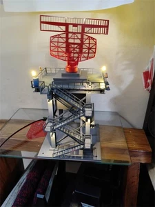 1/72 Fuerza Aérea Radar Torre Metal Luz LED Giratoria Escena Escala Metal Modelo Set - Imagen 1 de 23