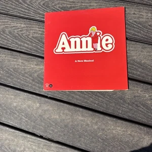 Annie A New Musical Vinyl LP 1977 Columbia 34712 Original Broadway Cast LOT K116 - Imagen 1 de 8