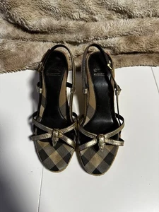 BURBERRY Size 38 Nova Check Gold Leather Jute Trim Wedge Sandal Women's 7.5 - Picture 1 of 9