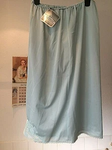 vintage 1980's ICI Nylon Counterstat blue laced underskirt ~ WX - Picture 1 of 6