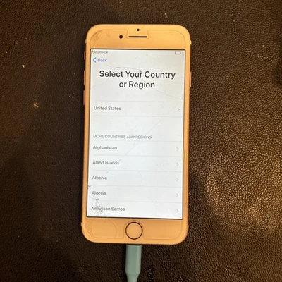 Apple iPhone 7 - 32 GB - Rose Gold (Unlocked) A1778 (GSM) - Image 1 of 4