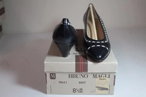 Décolleté donna italiane Bruno Magli colore navy TG 8 1/2 AAAA - Foto 1 di 8