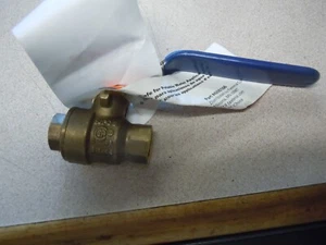 1/4" F-NPT x F-NPT ProFitter® 600 psi 150 WSP Lead-Free Forged Brass Ball Valve - Picture 1 of 3